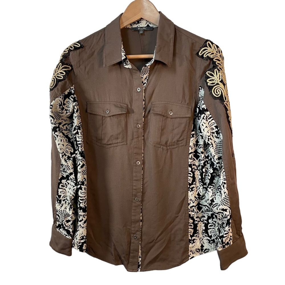 Miss Me Button Down Western Shirt Small Metallic Gold Embroidered Sleeve Pockets